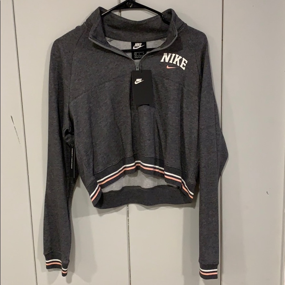 Women’s Nike Cropped Sweatshirt